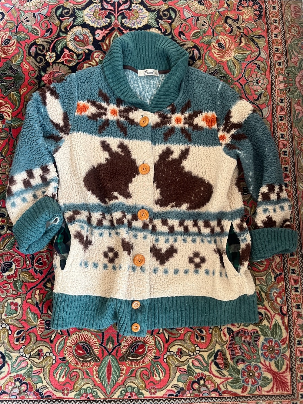 Vintage style cottage bunny & hearts sweater